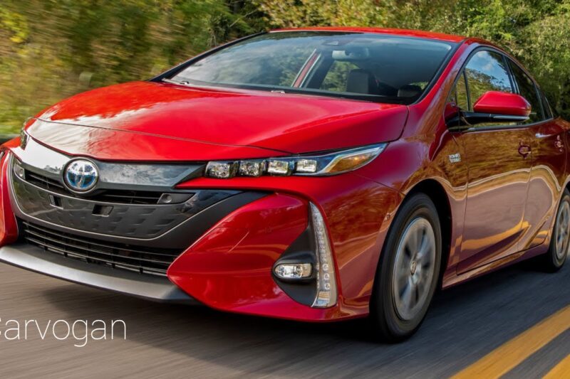 Toyota Prius PHV 2020